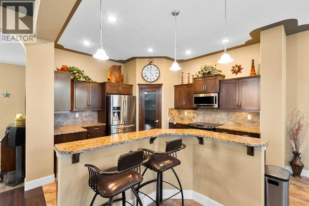 117 Kingsland Court Se, Airdrie, Alberta  T4A 0E5 - Photo 9 - A2300087