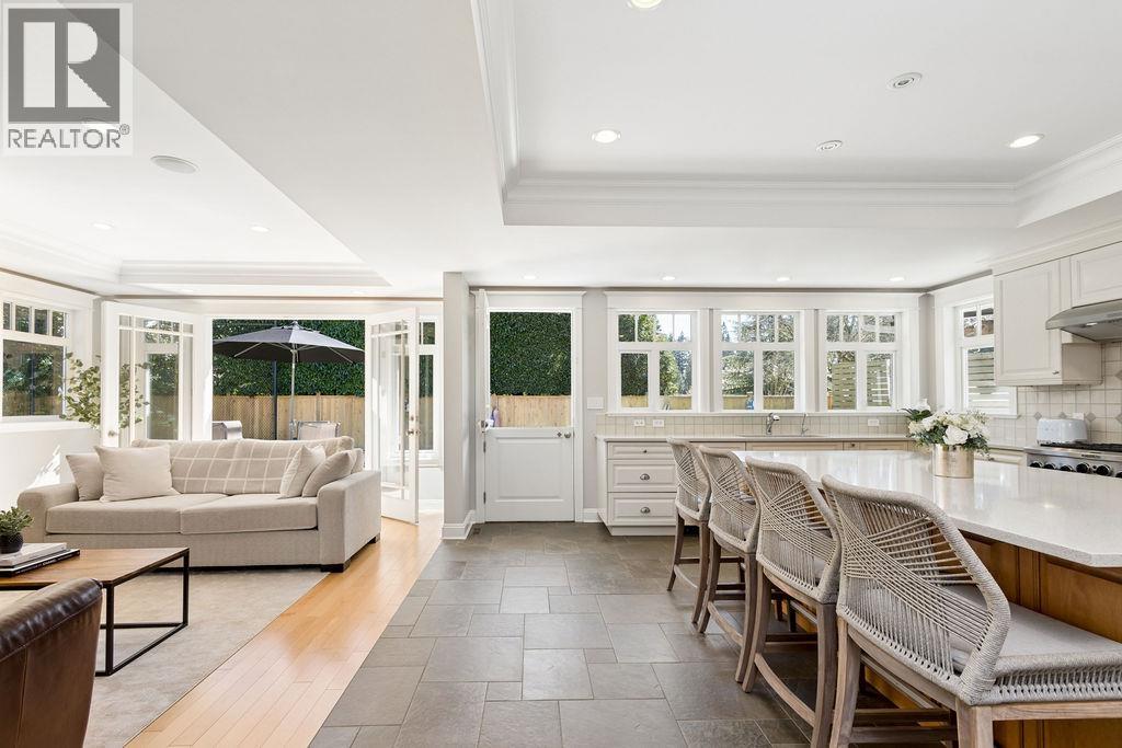 991 Hampshire Road, North Vancouver, British Columbia  V7R 1V1 - Photo 16 - R3110258