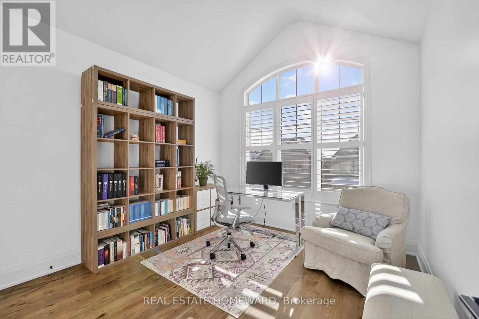 3329 Vernon Powell Drive, Oakville, Ontario  L6H 0Y4 - Photo 7 - W12972610