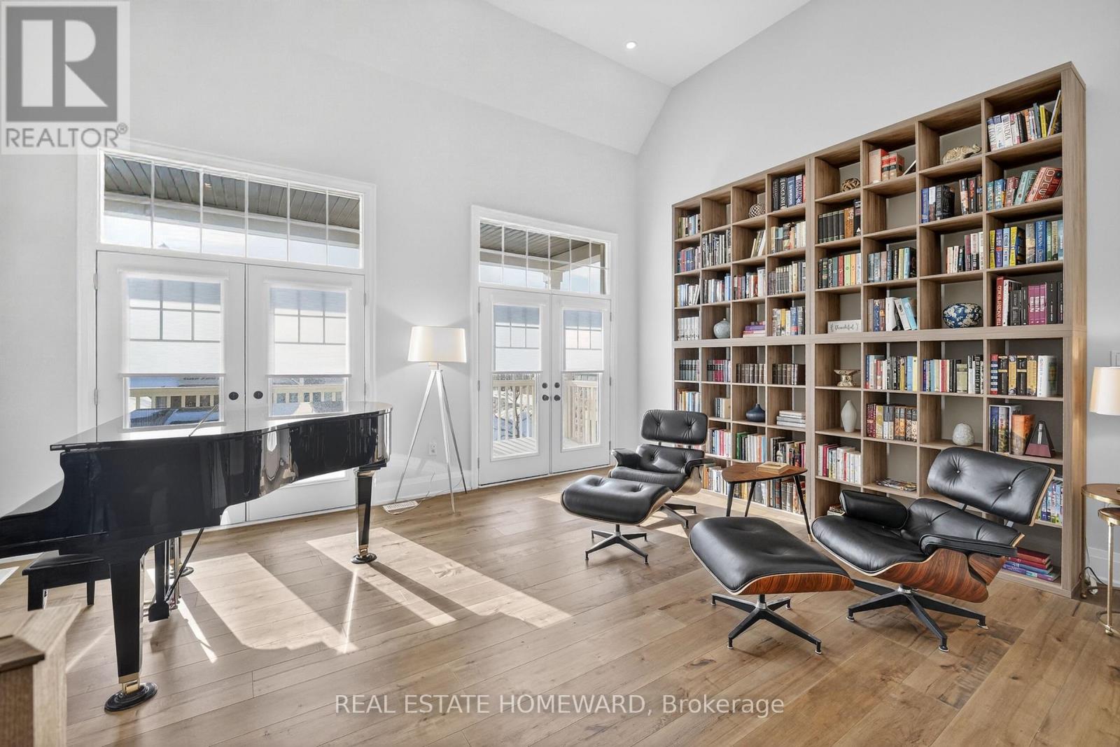 3329 Vernon Powell Drive, Oakville, Ontario  L6H 0Y4 - Photo 5 - W12972610