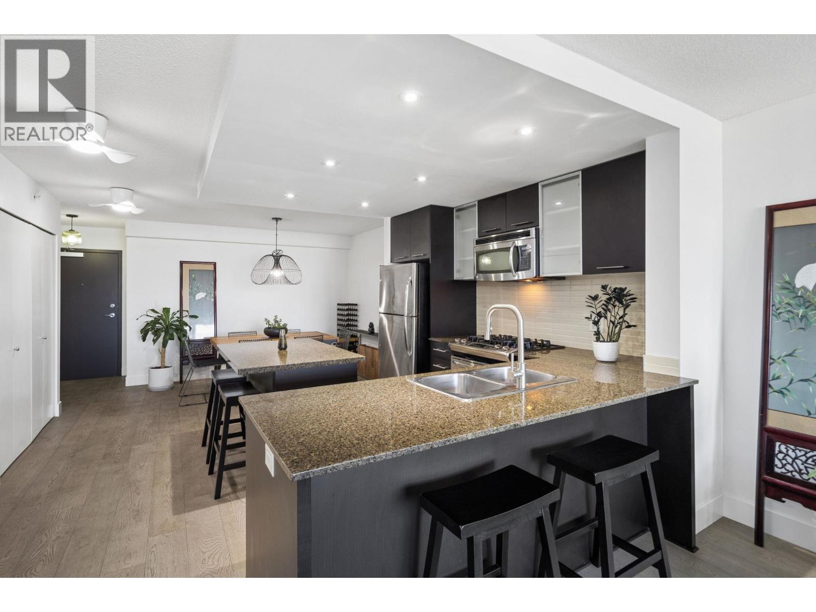 701 3333 Corvette Way, Richmond, British Columbia  V6X 0E3 - Photo 8 - R3110143