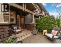 222 600 PARK CRESCENT, New Westminster, British Columbia