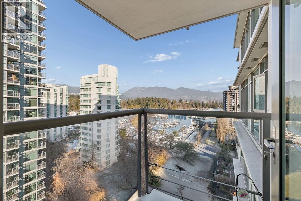 1202 1680 Bayshore Drive, Vancouver, British Columbia  V6G 3H6 - Photo 4 - R3111604