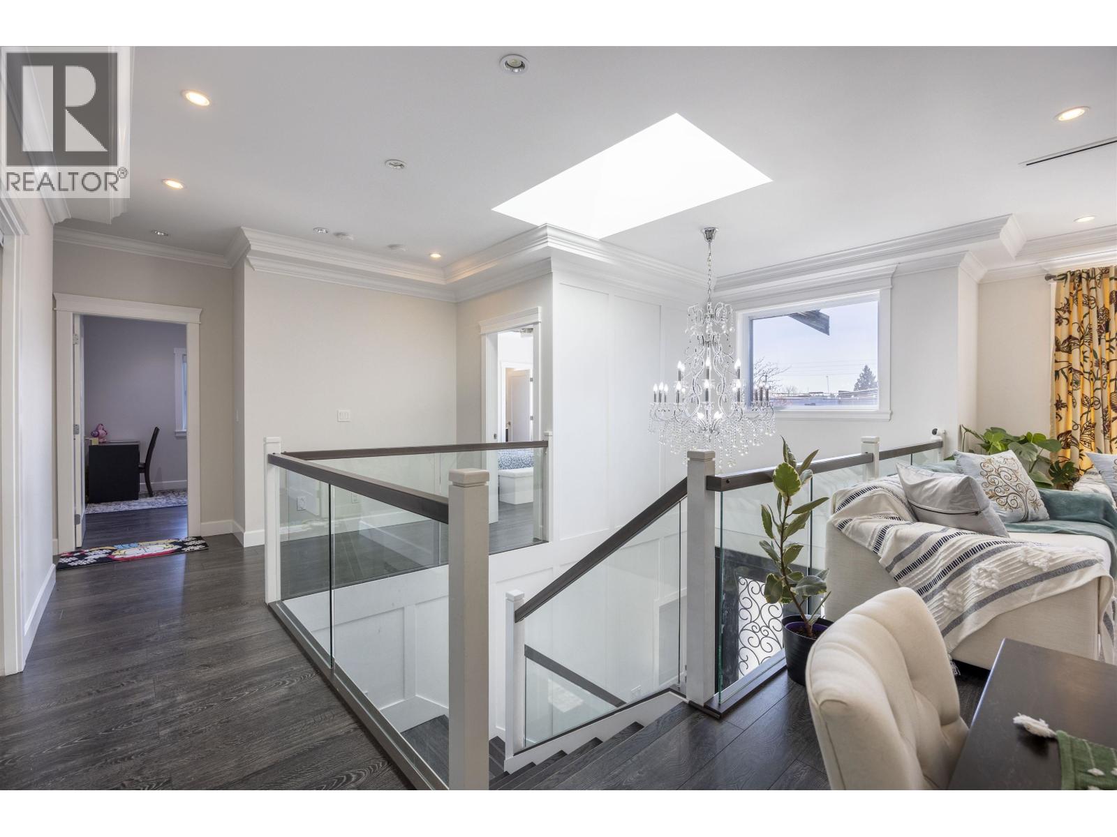 7759 Wedgewood Street, Burnaby, British Columbia  V5E 2E5 - Photo 3 - R3111588