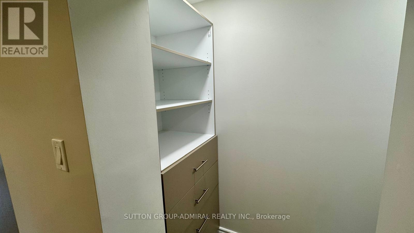 Basement - 28 Dovetail Drive, Richmond Hill, Ontario  L4E 5A9 - Photo 10 - N12968690