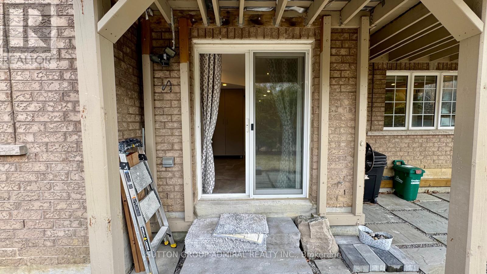 Basement - 28 Dovetail Drive, Richmond Hill, Ontario  L4E 5A9 - Photo 4 - N12968690