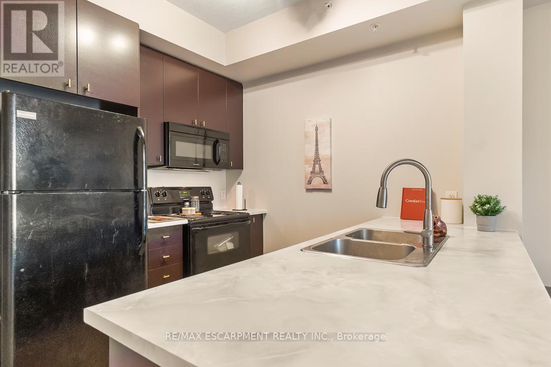 302 - 5020 Corporate Drive, Burlington, Ontario  L7L 0H7 - Photo 8 - W12476650