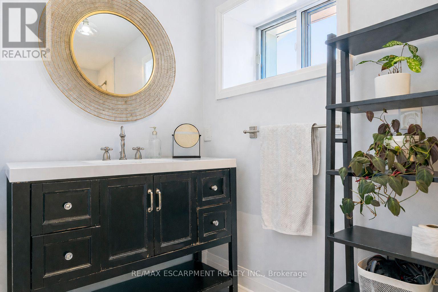 5 - 469 Claridge Road, Burlington, Ontario  L7N 2S1 - Photo 24 - W12836216