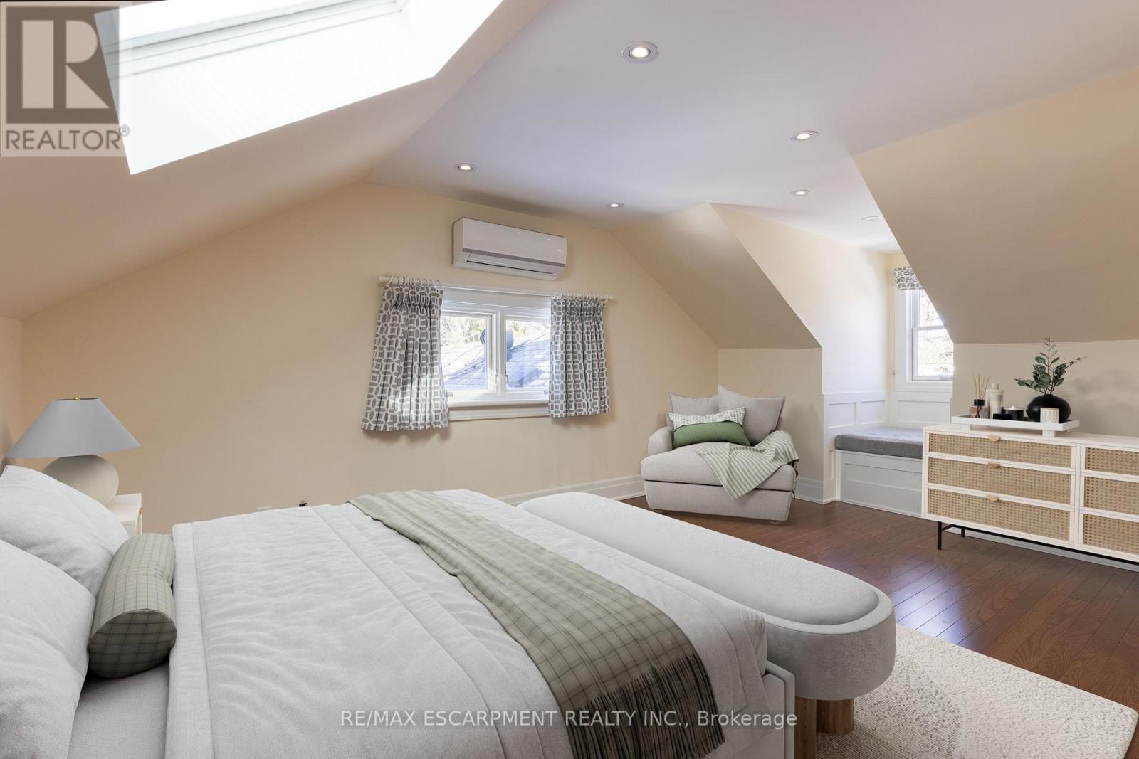 184 Chartwell Road, Oakville, Ontario  L6J 3Z8 - Photo 22 - W12726244