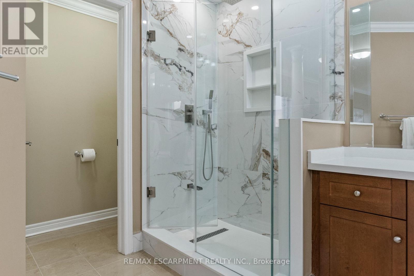 3402 Buena Vista Court, Oakville, Ontario  L6L 6W6 - Photo 30 - W12872960