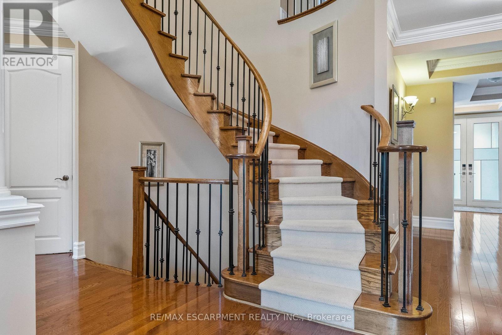 3402 Buena Vista Court, Oakville, Ontario  L6L 6W6 - Photo 23 - W12872960