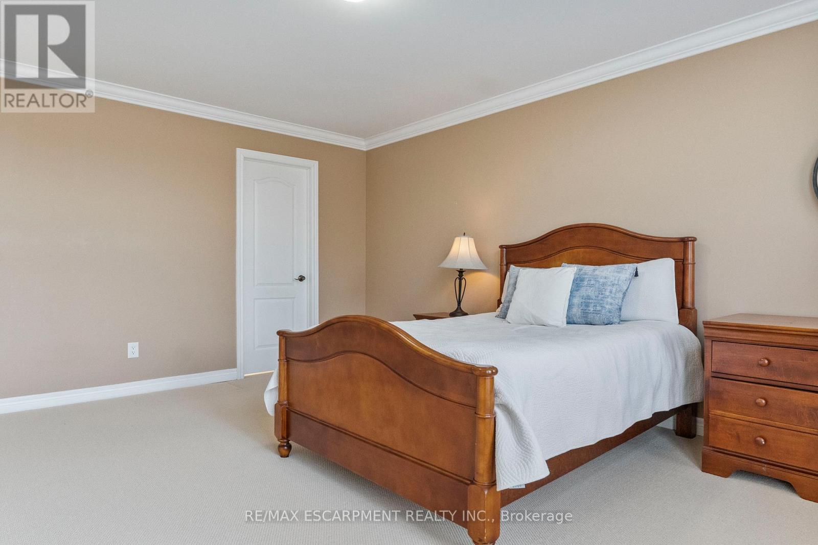 3402 Buena Vista Court, Oakville, Ontario  L6L 6W6 - Photo 32 - W12872960