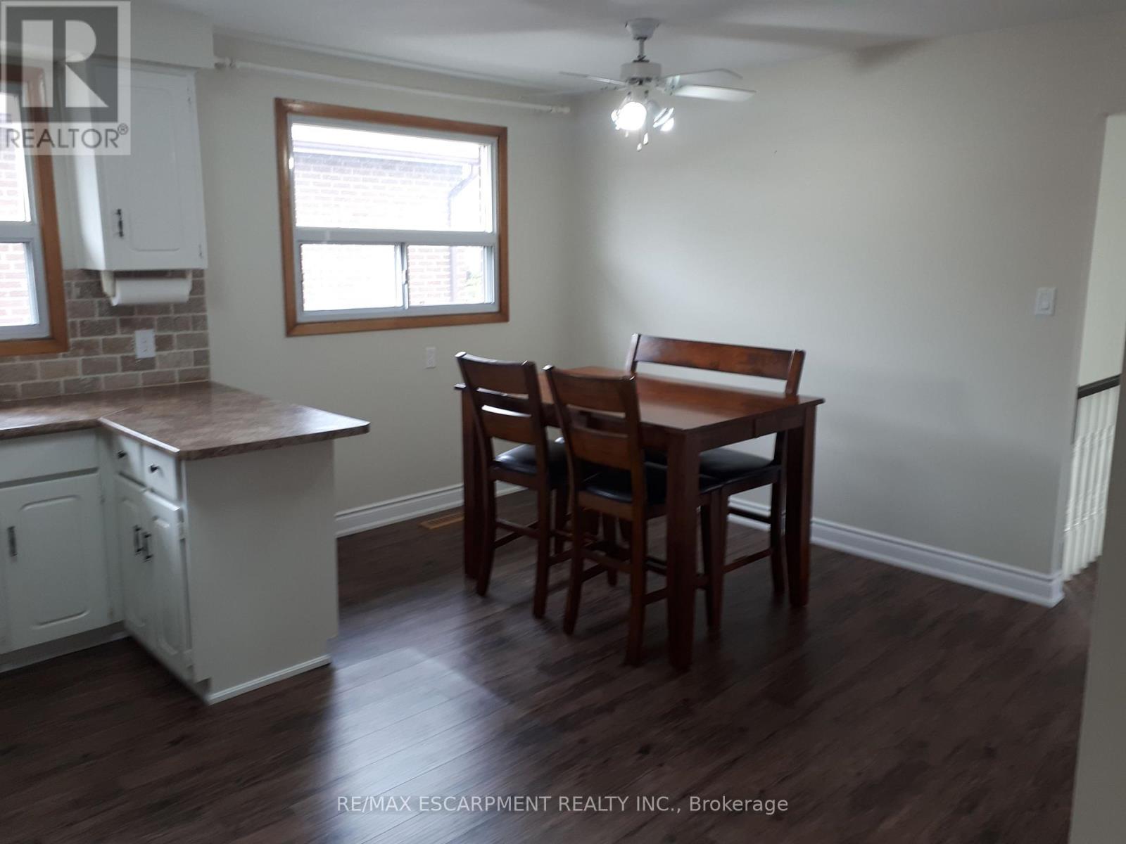 2003 Carrera Lane, Mississauga, Ontario  L5J 2X3 - Photo 4 - W12894648