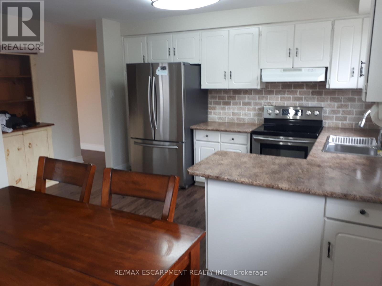 2003 Carrera Lane, Mississauga, Ontario  L5J 2X3 - Photo 5 - W12894648