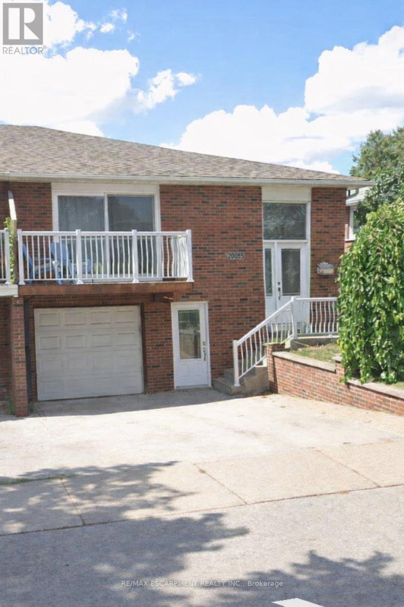 2003 CARRERA LANE, Mississauga, Ontario