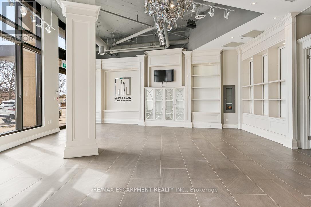 36 - 11 Bronte Road, Oakville, Ontario L6L 0E1 - Photo 11 - W12936996