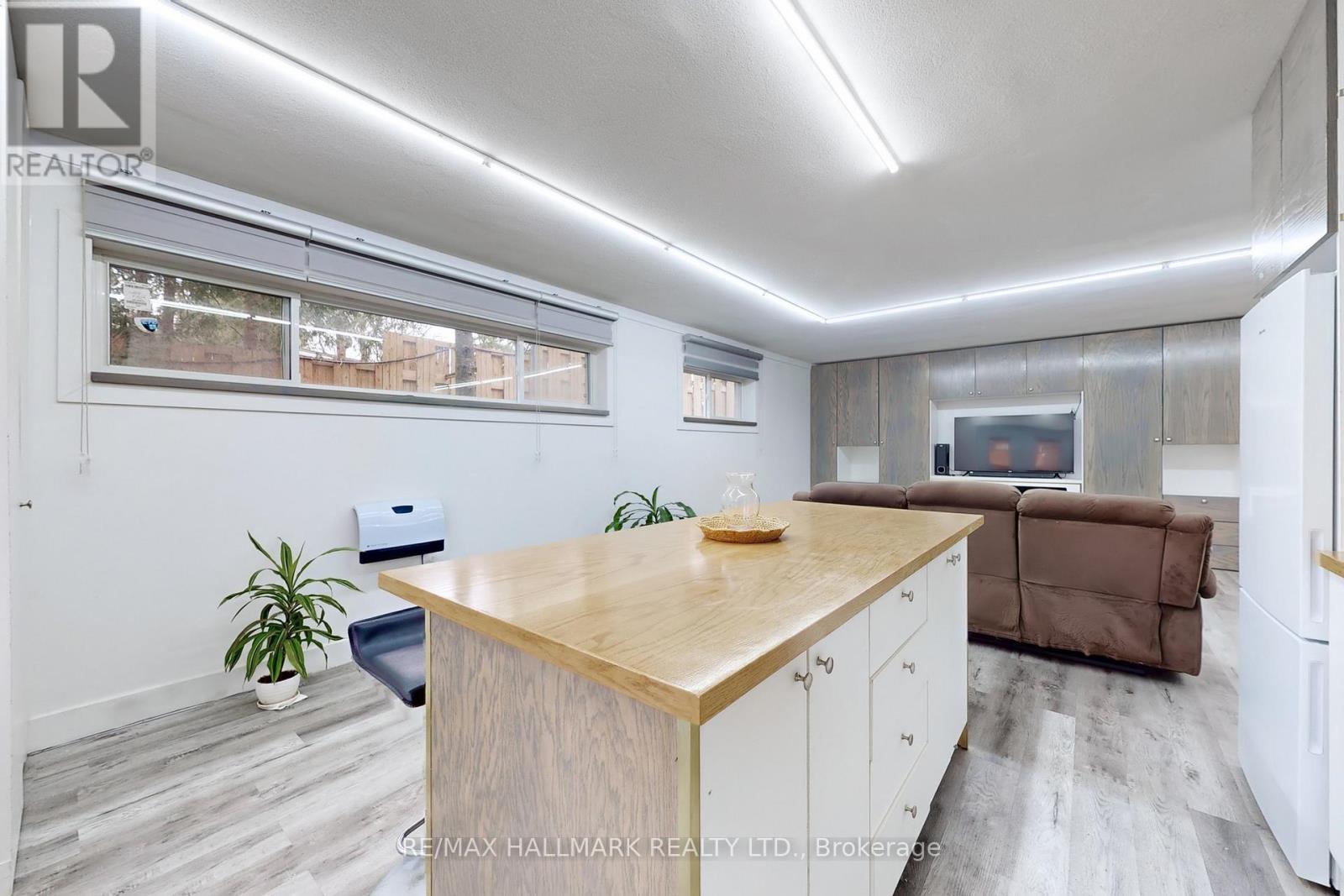 115 Lynwood Crescent, King, Ontario  L0G 1N0 - Photo 32 - N12999022