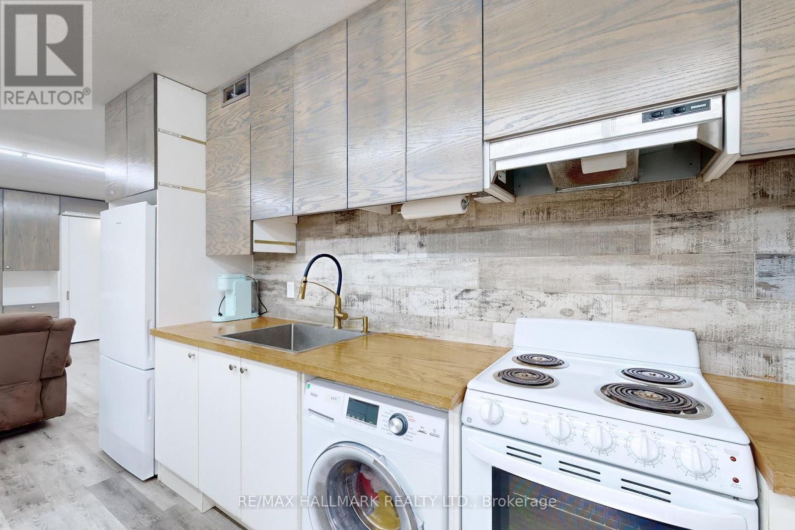 115 Lynwood Crescent, King, Ontario  L0G 1N0 - Photo 33 - N12999022