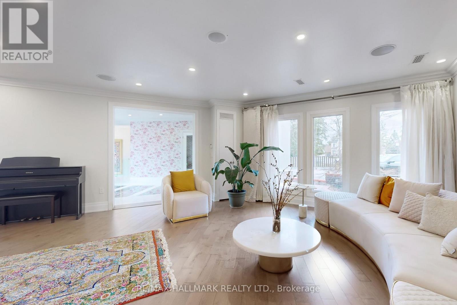 115 Lynwood Crescent, King, Ontario  L0G 1N0 - Photo 6 - N12999022