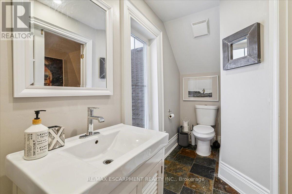 110 Cream Street, Pelham, Ontario  L0S 1C0 - Photo 19 - X12795492