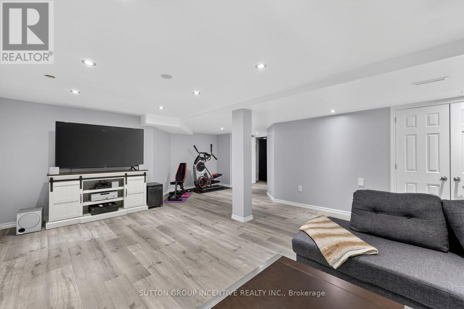 4 Chantal Street, Barrie, Ontario  L4N 9S4 - Photo 36 - S12999004