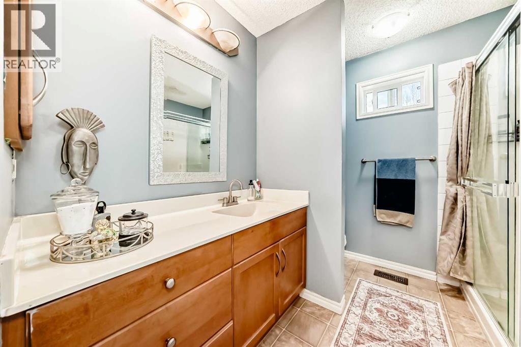 304, 2384 Sagewood Gate Sw, Airdrie, Alberta  T4B 0K7 - Photo 24 - A2283452