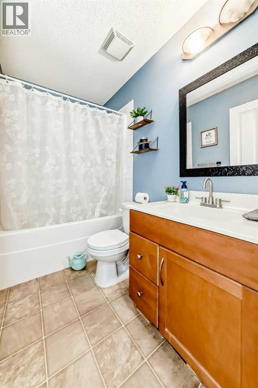 304, 2384 Sagewood Gate Sw, Airdrie, Alberta  T4B 0K7 - Photo 33 - A2283452