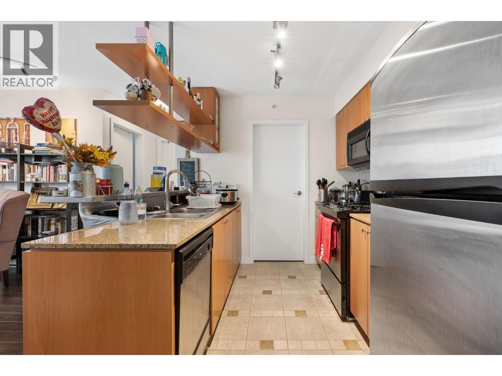 205 1438 Richards Street, Vancouver, British Columbia  V6Z 3B8 - Photo 8 - R3110474