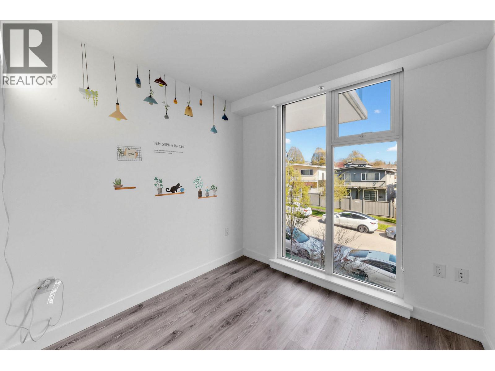 8111 Chester Street, Vancouver, British Columbia  V5X 0J9 - Photo 14 - R3111589