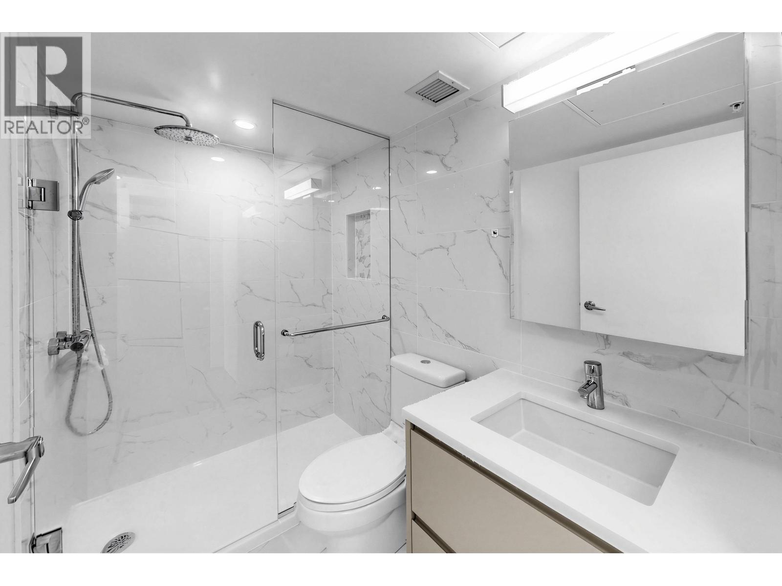 8111 Chester Street, Vancouver, British Columbia  V5X 0J9 - Photo 12 - R3111589