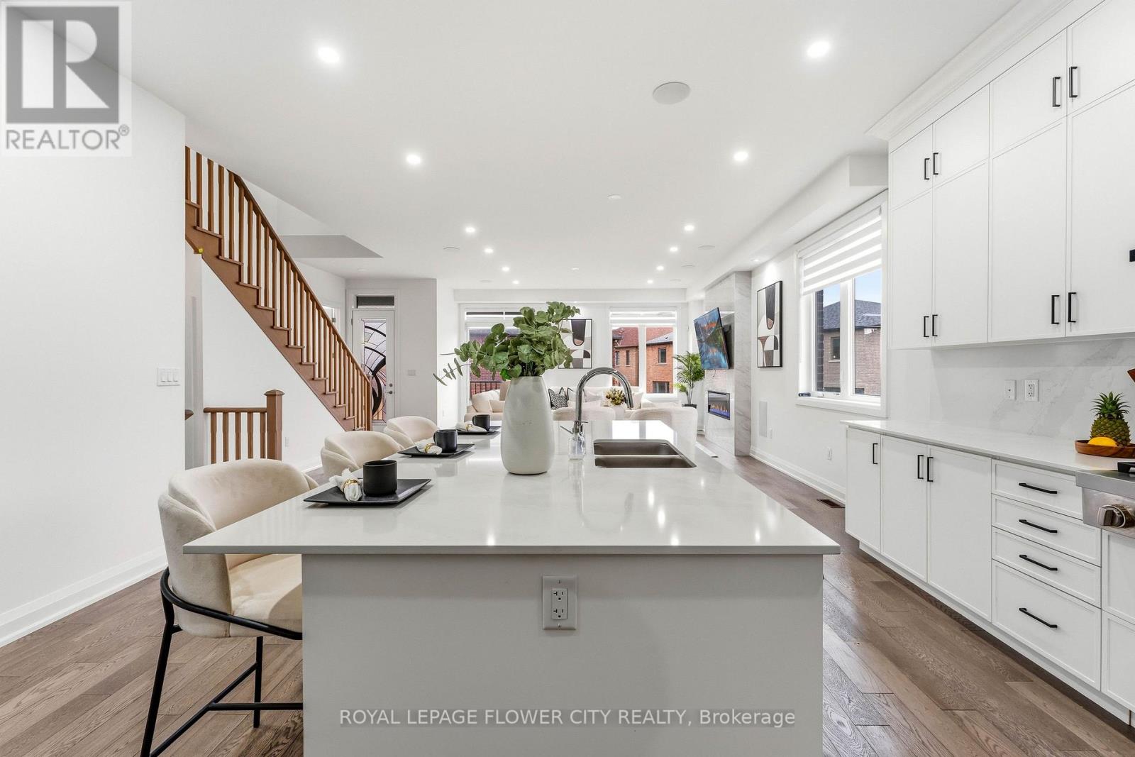 13 Pearen Heights, Caledon, Ontario L7C 4N4 - Photo 19 - W12999014