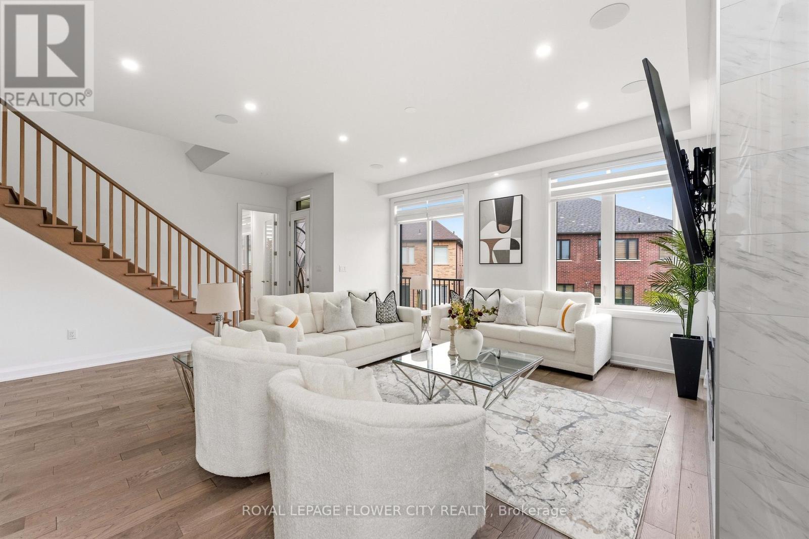 13 Pearen Heights, Caledon, Ontario L7C 4N4 - Photo 28 - W12999014