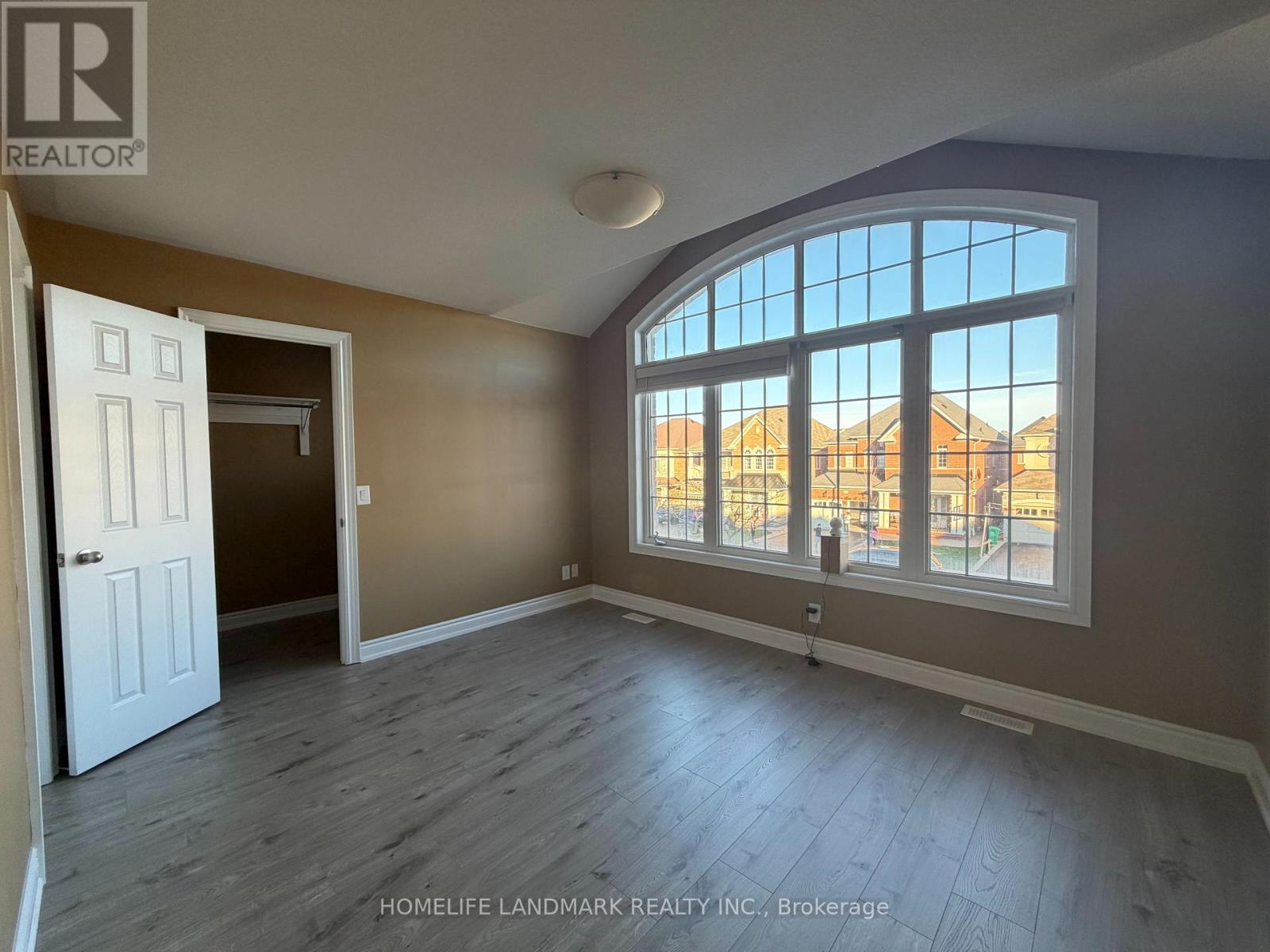 87 Bear Run Road, Brampton, Ontario  L6X 2Z9 - Photo 11 - W12999020