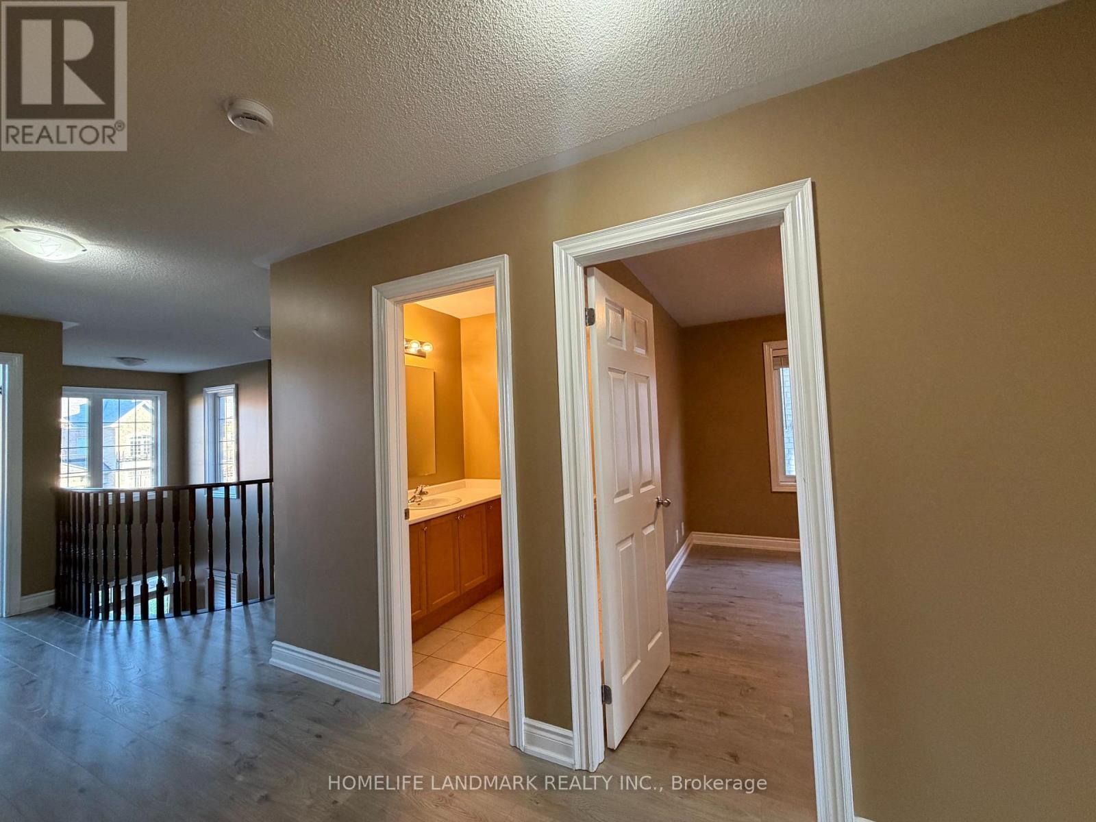 87 Bear Run Road, Brampton, Ontario  L6X 2Z9 - Photo 8 - W12999020