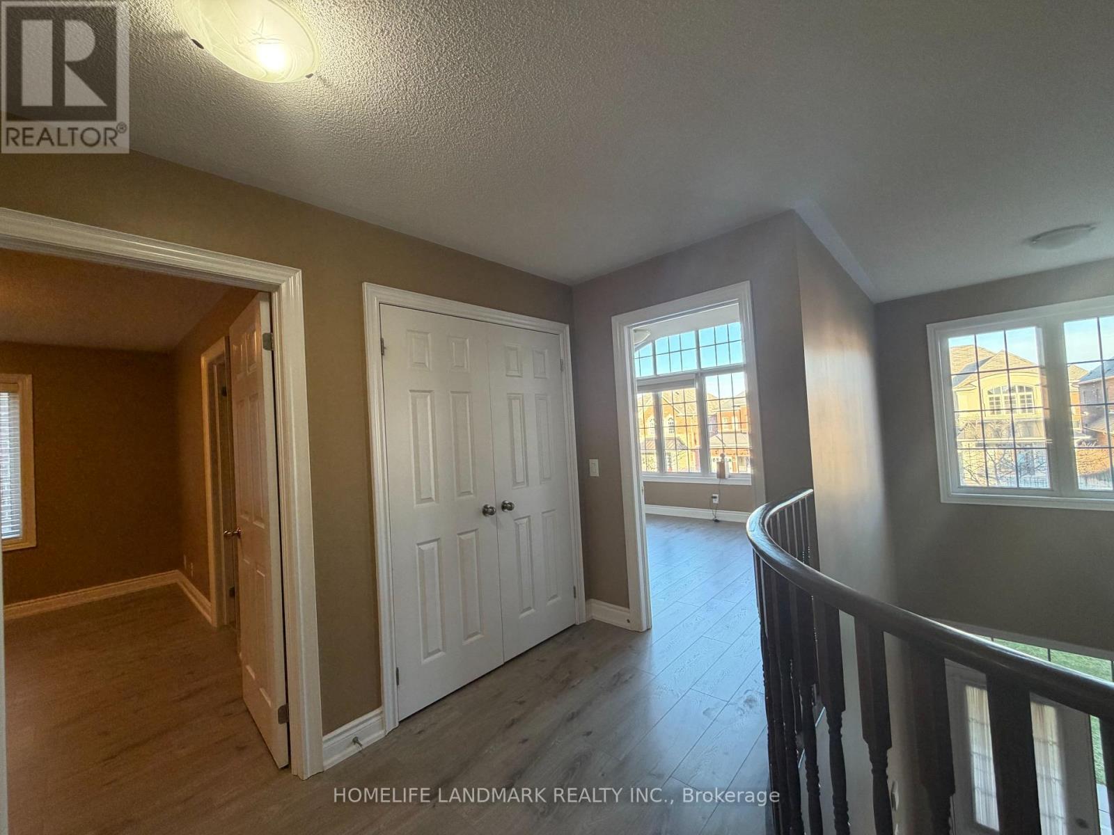 87 Bear Run Road, Brampton, Ontario  L6X 2Z9 - Photo 9 - W12999020