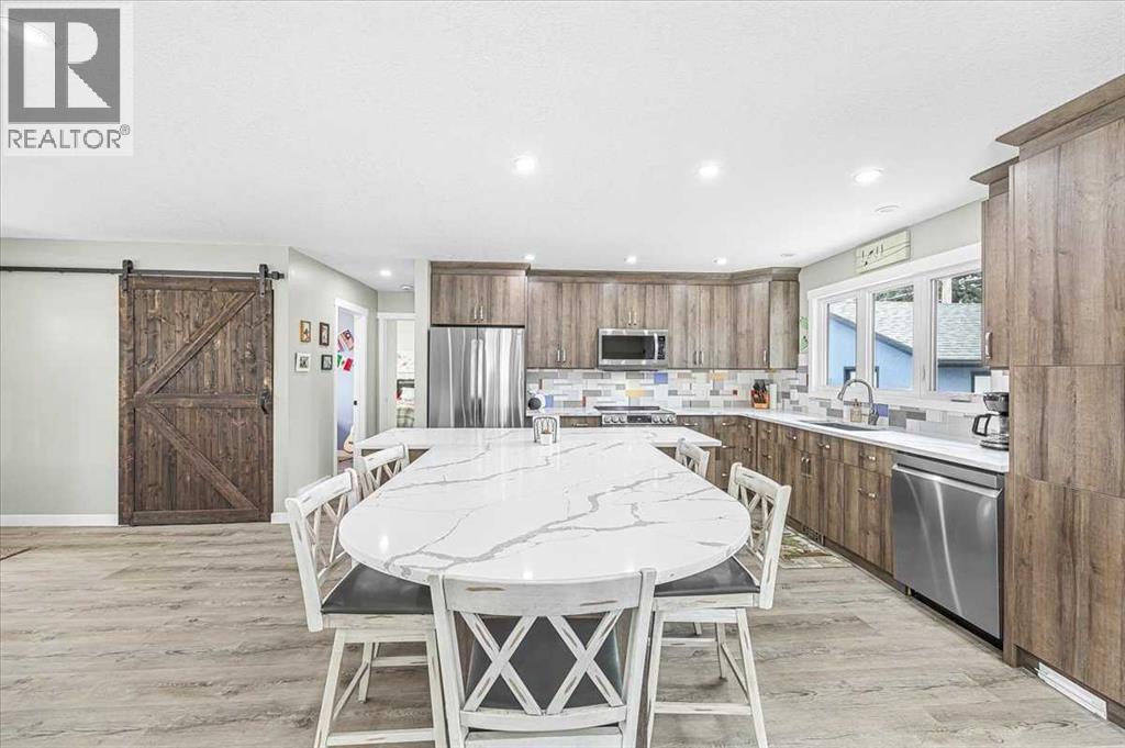 9743 Austin Road SE, Calgary, Alberta  T2J 0Z1 - Photo 10 - A2300616