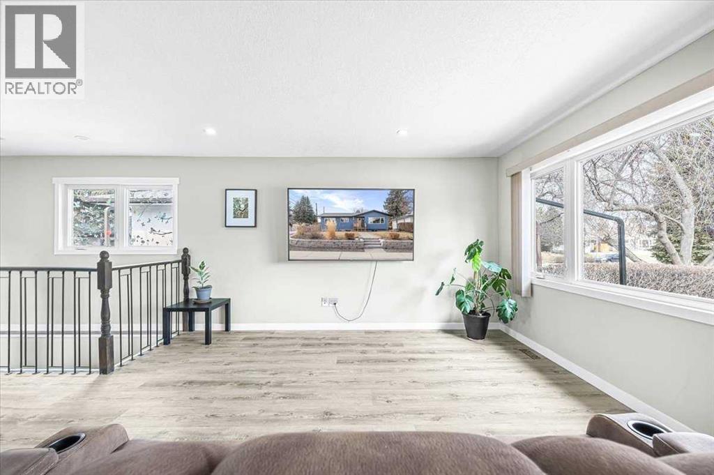 9743 Austin Road SE, Calgary, Alberta  T2J 0Z1 - Photo 8 - A2300616