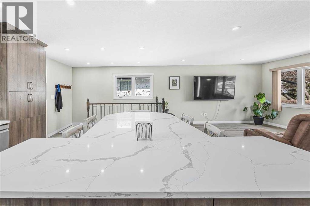 9743 Austin Road SE, Calgary, Alberta  T2J 0Z1 - Photo 15 - A2300616