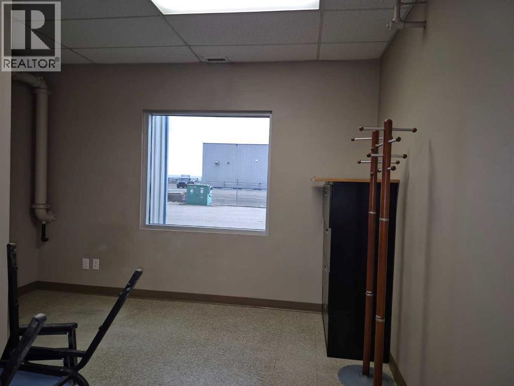 5815 49 Avenue, Olds, Alberta  T4H 1G5 - Photo 9 - A2300703