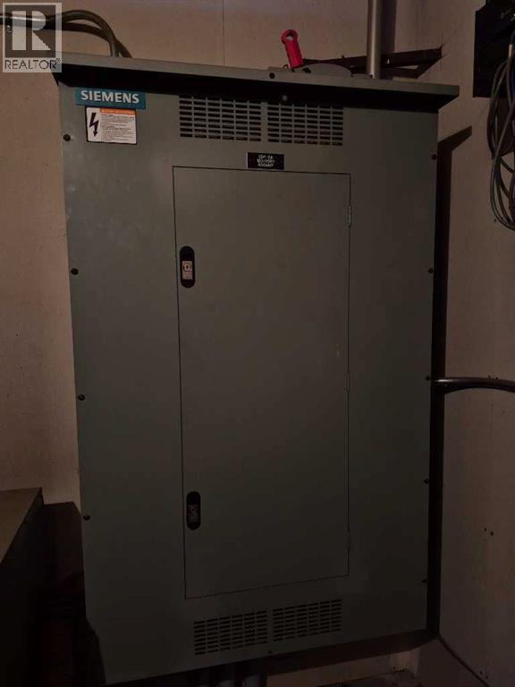 5815 49 Avenue, Olds, Alberta  T4H 1G5 - Photo 38 - A2300703