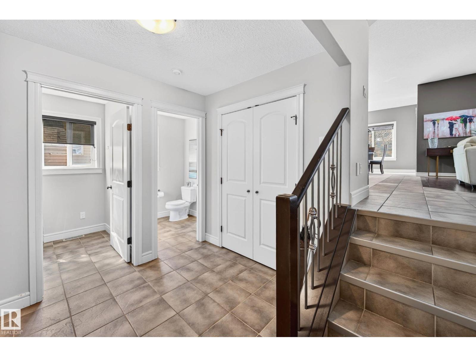 42 Oak Vista Dr, St. Albert, Alberta  T8N 1C2 - Photo 18 - E4482261