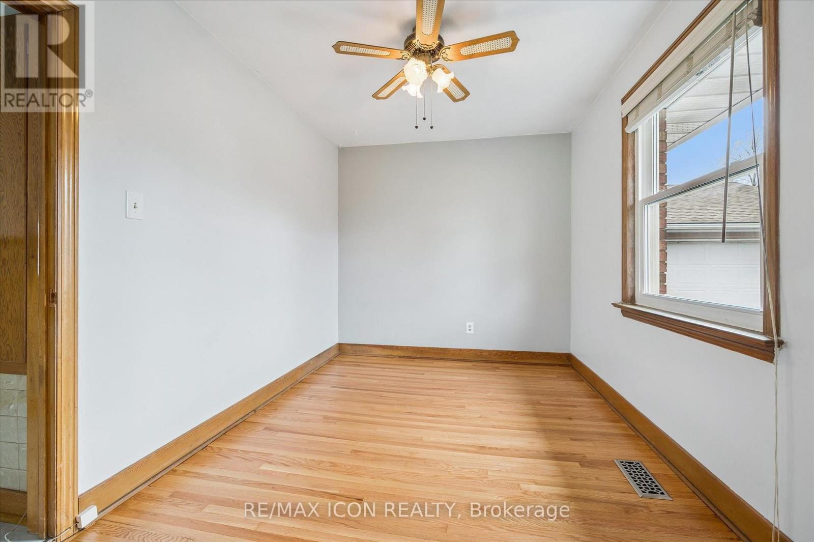 543 Philip Crescent, Waterloo, Ontario  N3H 2R4 - Photo 12 - X12999002