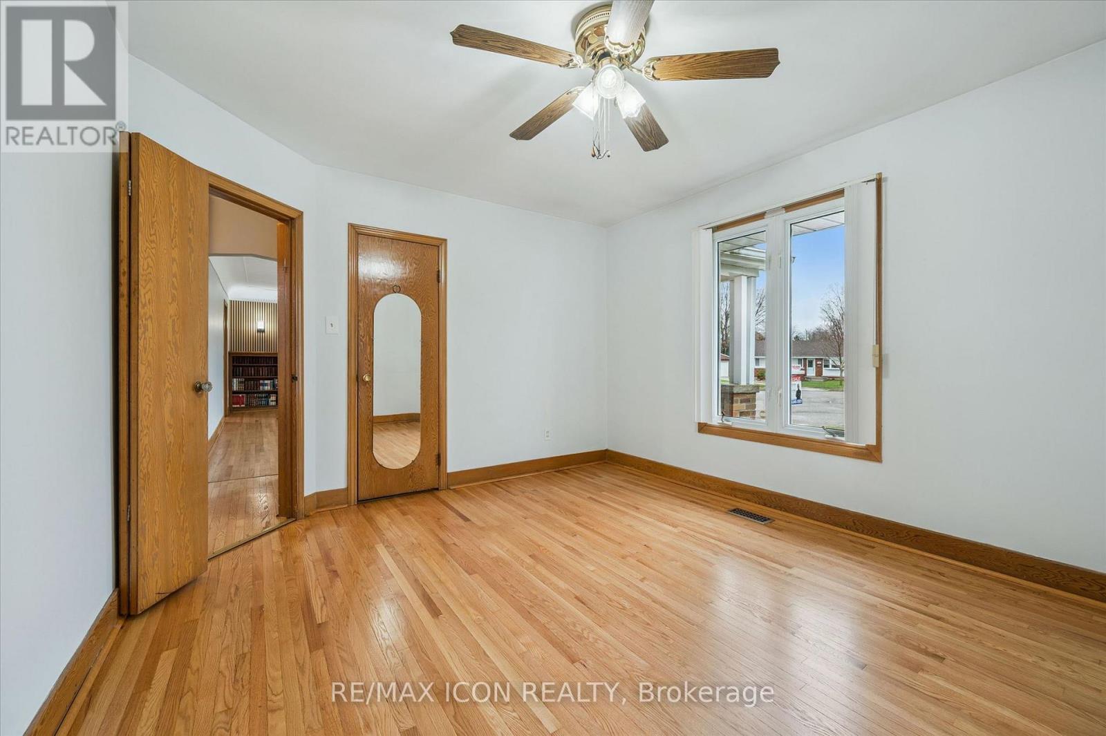 543 Philip Crescent, Waterloo, Ontario  N3H 2R4 - Photo 18 - X12999002