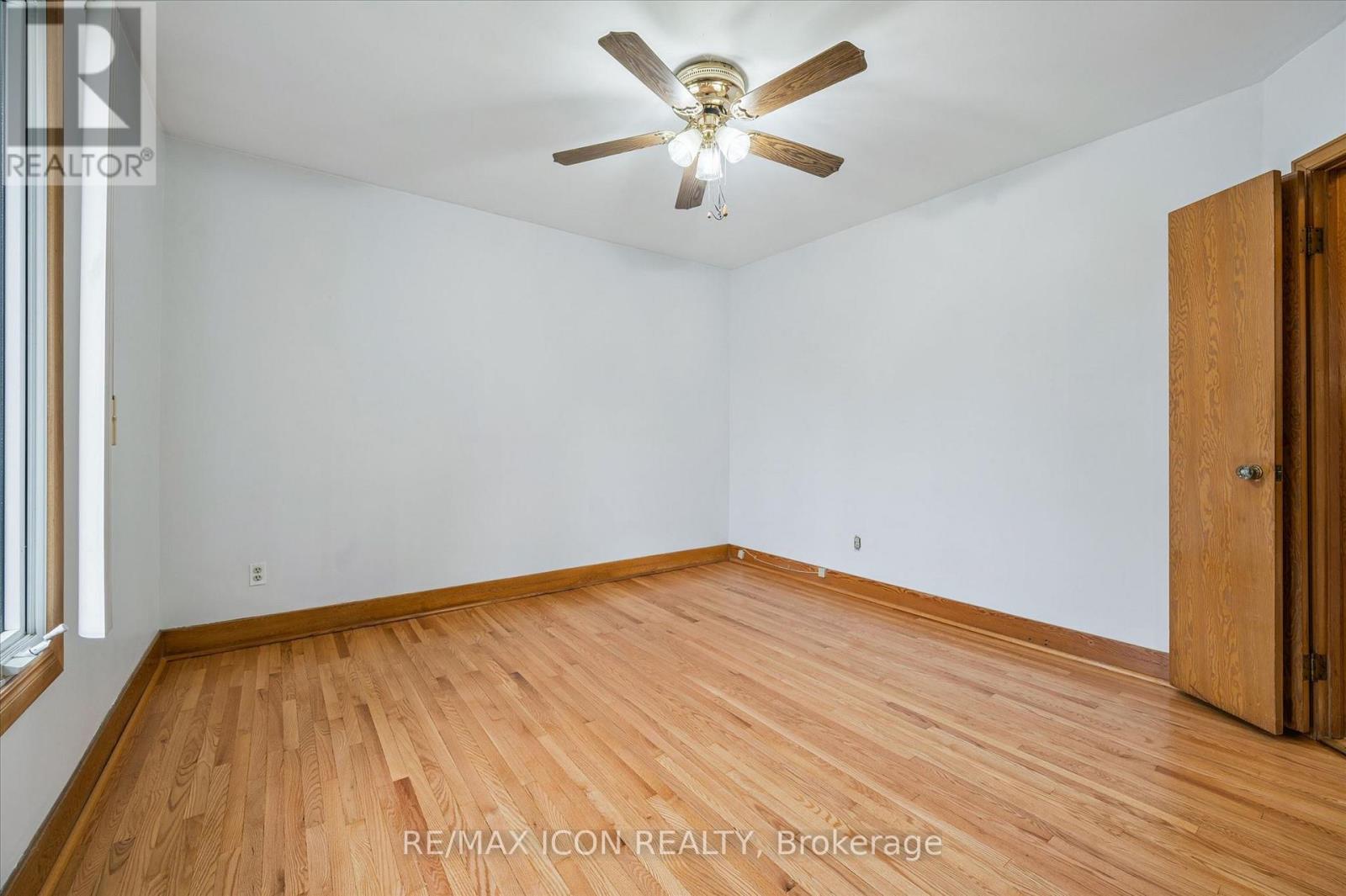 543 Philip Crescent, Waterloo, Ontario  N3H 2R4 - Photo 19 - X12999002