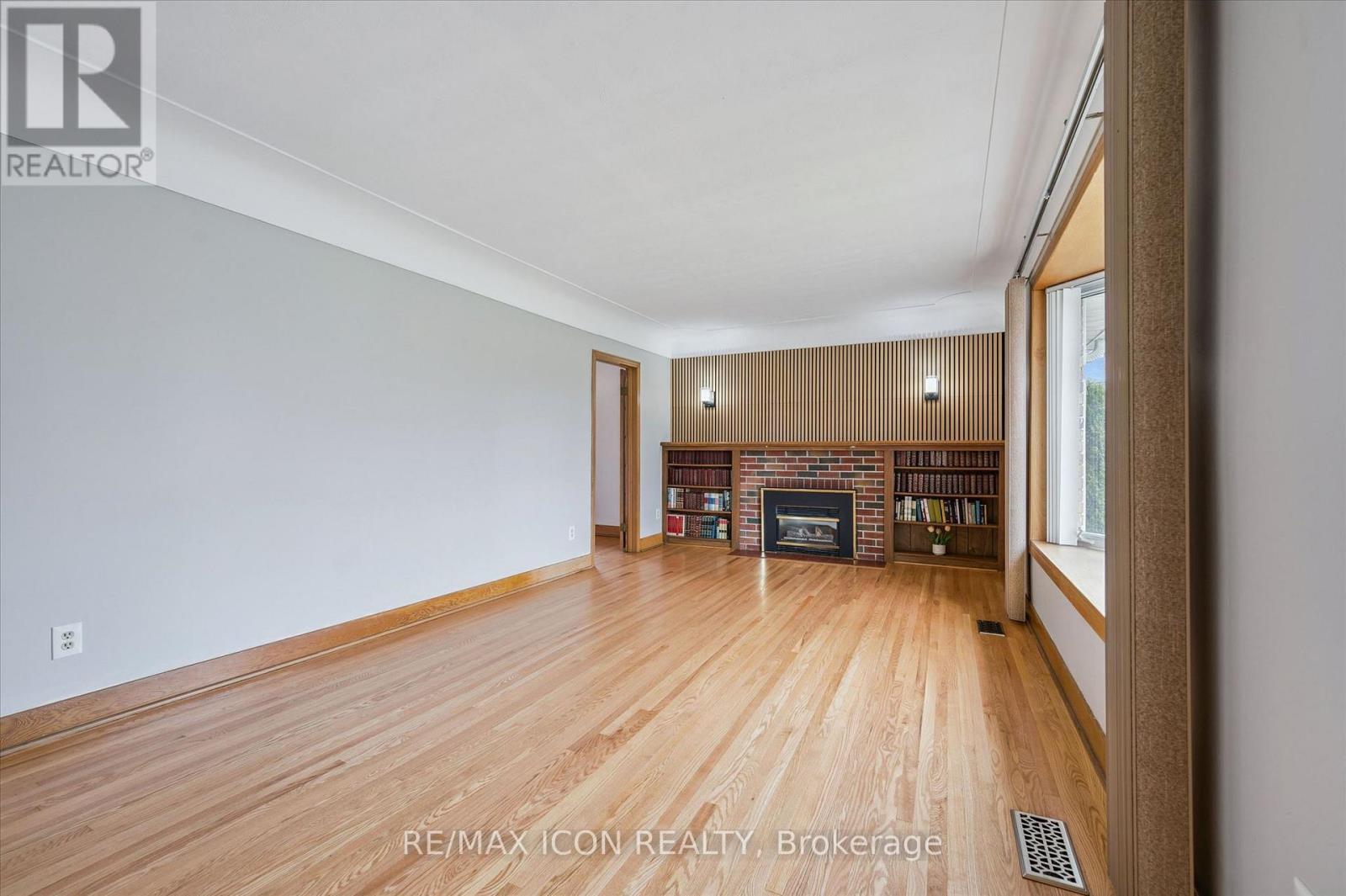 543 Philip Crescent, Waterloo, Ontario  N3H 2R4 - Photo 9 - X12999002