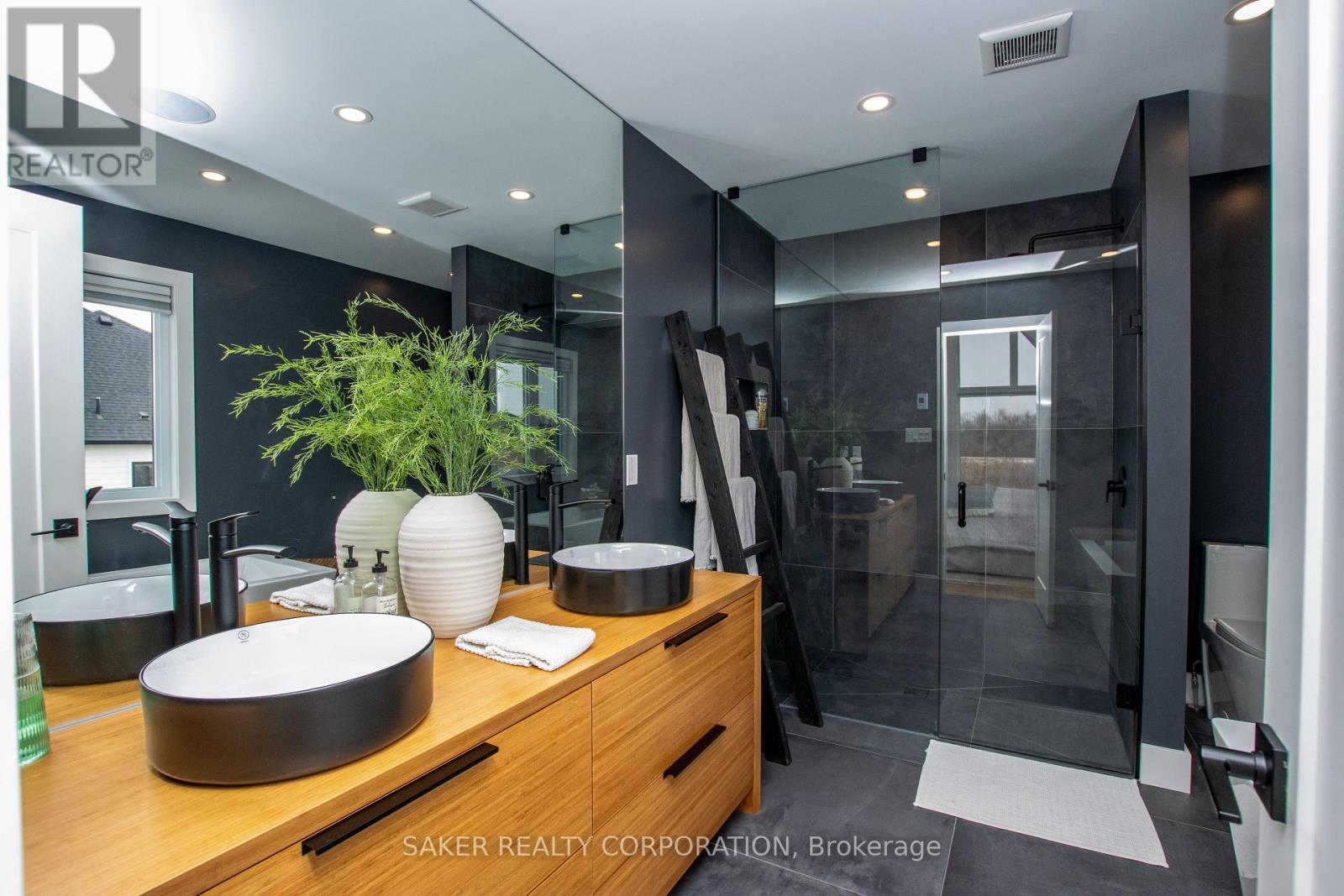 3 Poole Crescent, Middlesex Centre, Ontario  N0L 1R0 - Photo 19 - X12999082