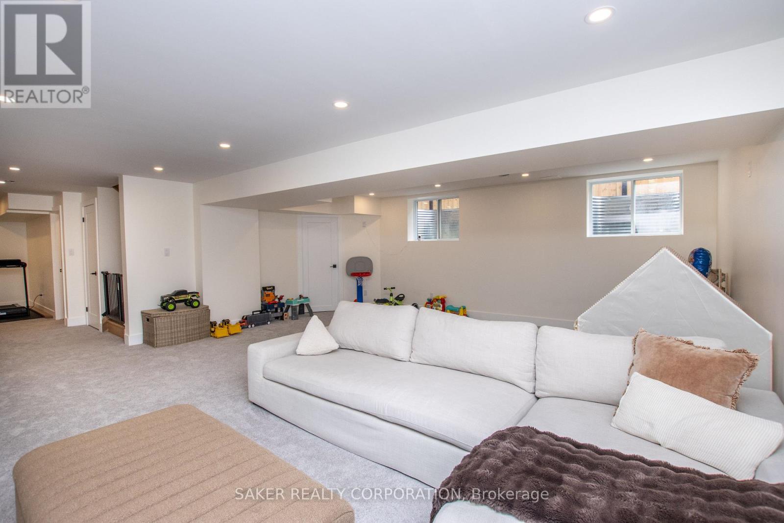 3 Poole Crescent, Middlesex Centre, Ontario  N0L 1R0 - Photo 37 - X12999082