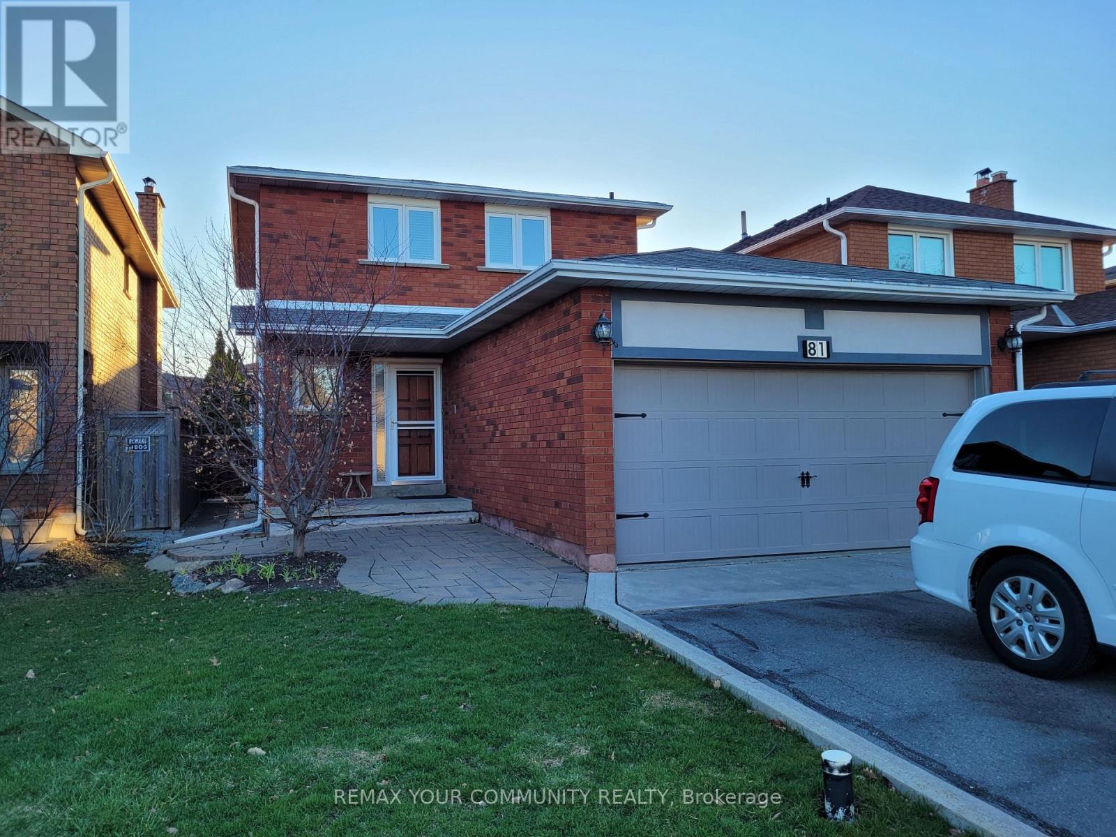 81 Waterfall Road, Vaughan, Ontario  L4L 5B3 - Photo 2 - N12946542