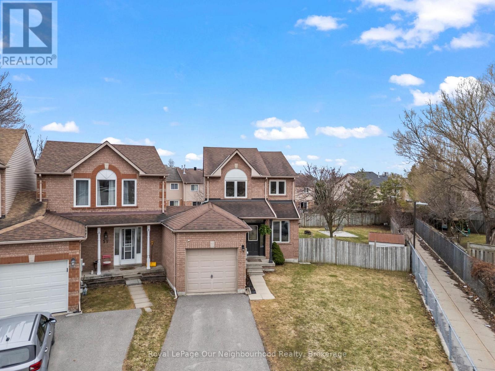 61 FRY CRESCENT, Clarington, Ontario