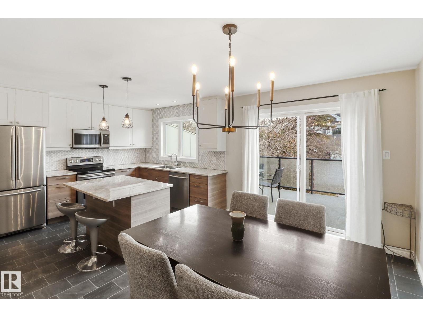 9023 95 St Nw, Edmonton, Alberta  T6C 3W7 - Photo 9 - E4482259